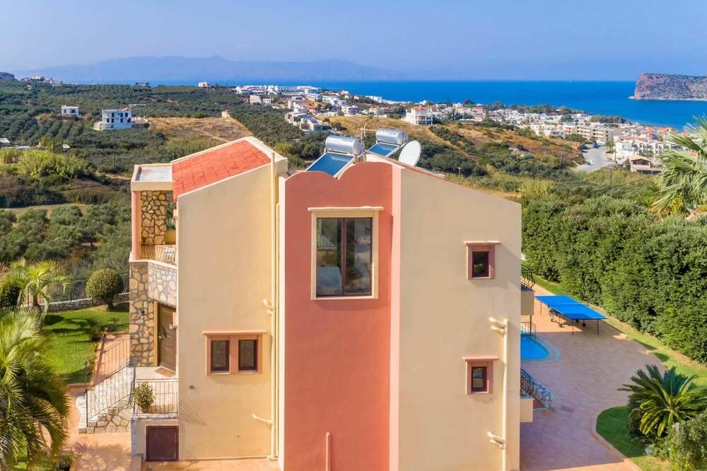 Photo of Outdoor in Kato Stalos
