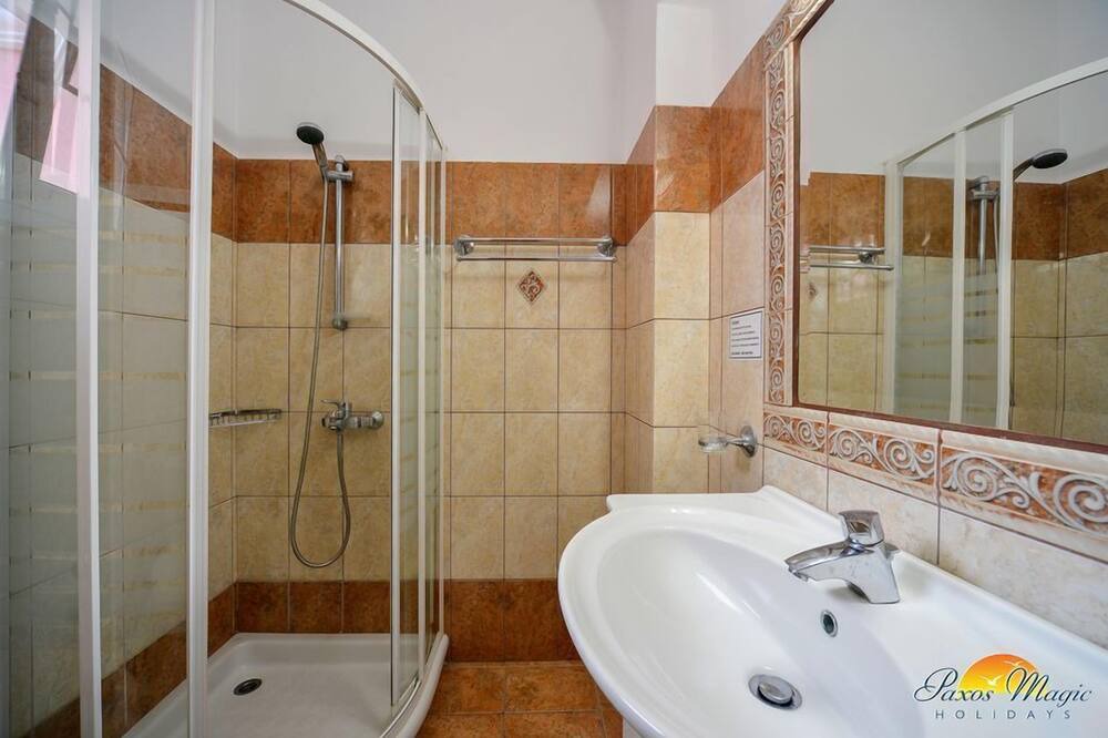 Photo of Bathroom in Gaios