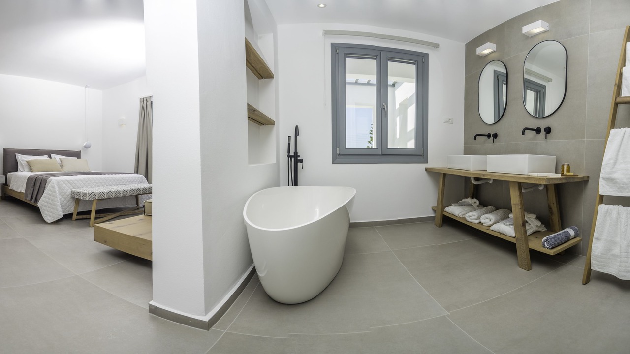 Photo of Bathroom in Kini