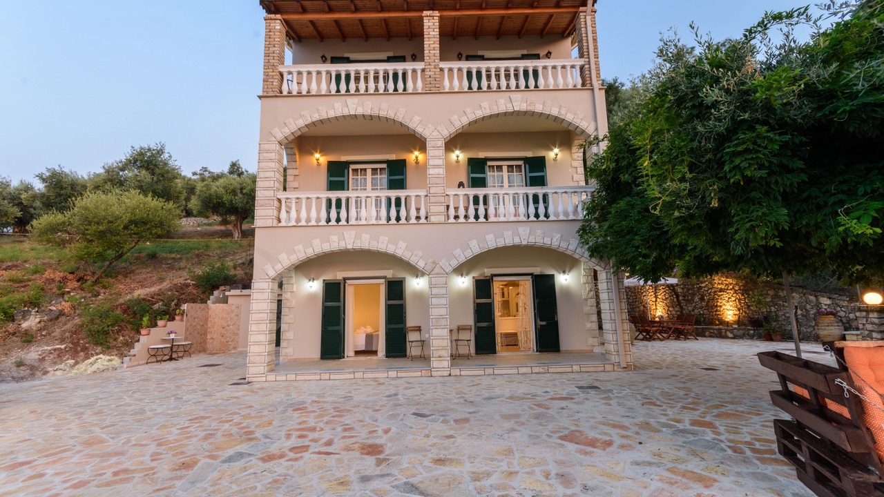 Photo of Outdoor in Apraos