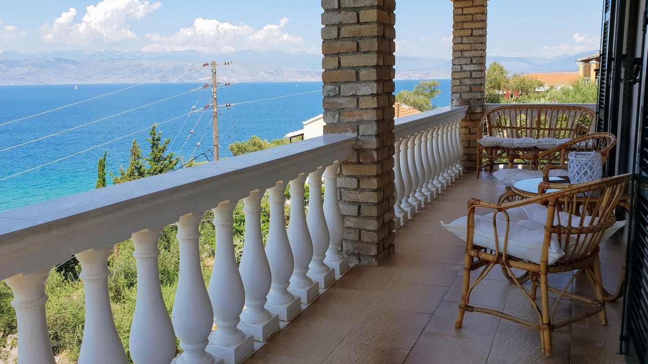 Photo of Patio Balcony in Apraos