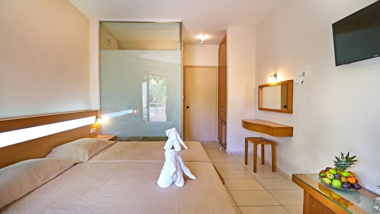 Photo of Patio Balcony in Adelianos Kampos
