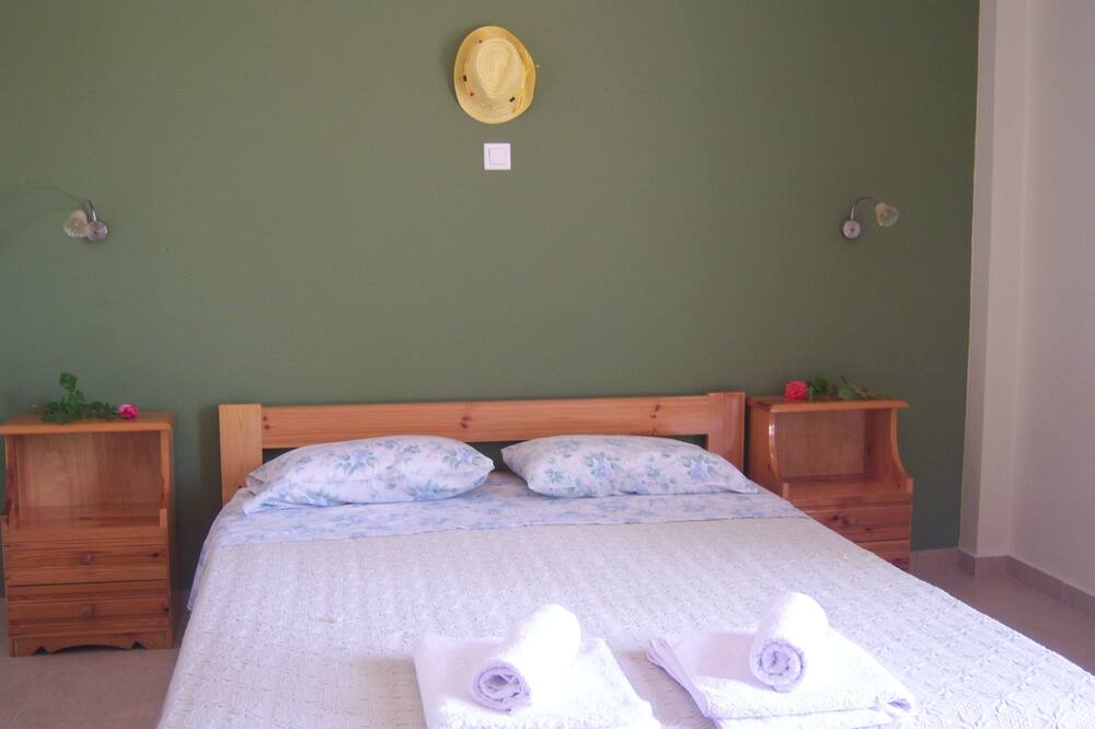 Photo of Bedroom in Mytilene