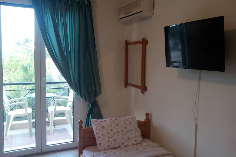 Photo of Bedroom in Mytilene