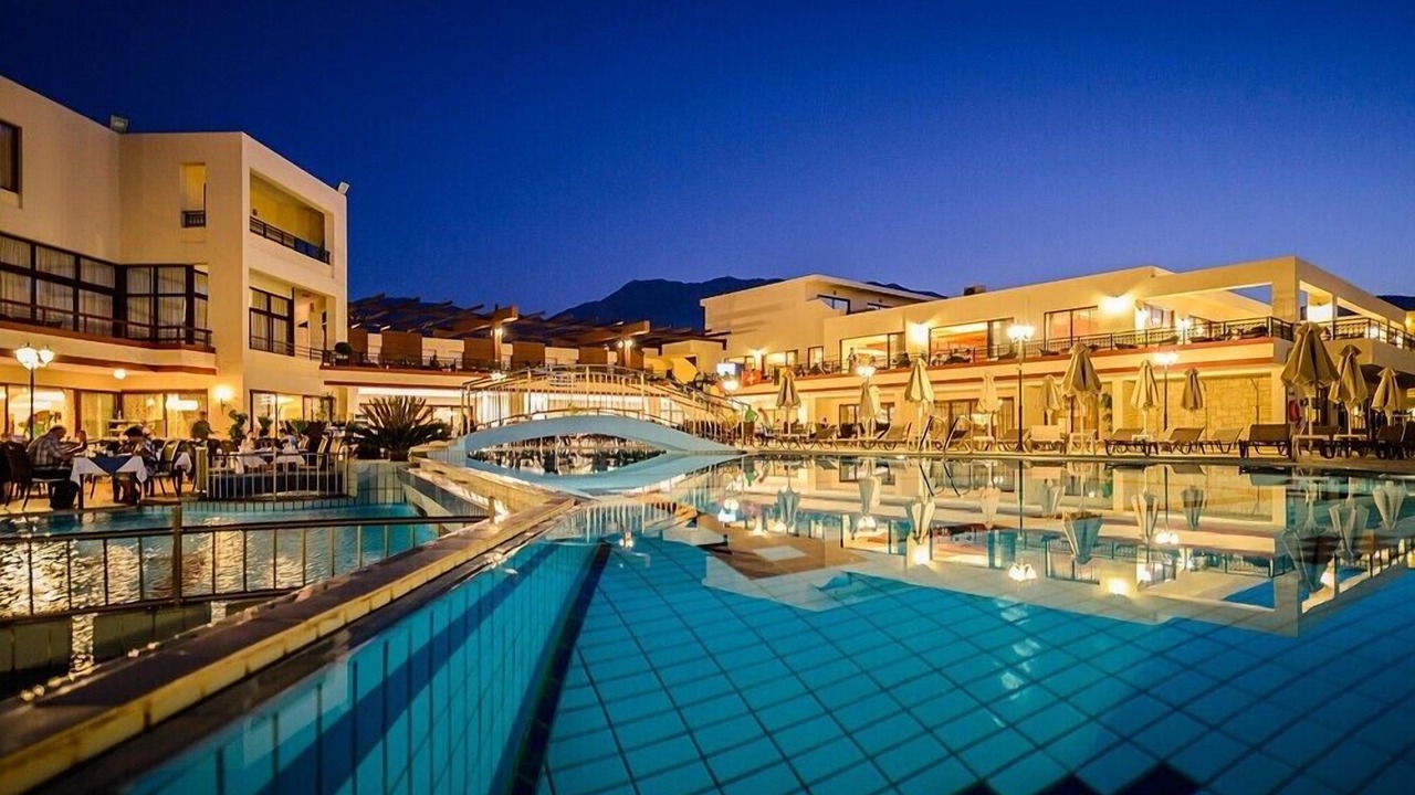 Photo of Others in Paralia Kourna