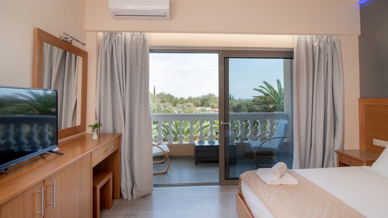 Photo of Bedroom in Tzavros