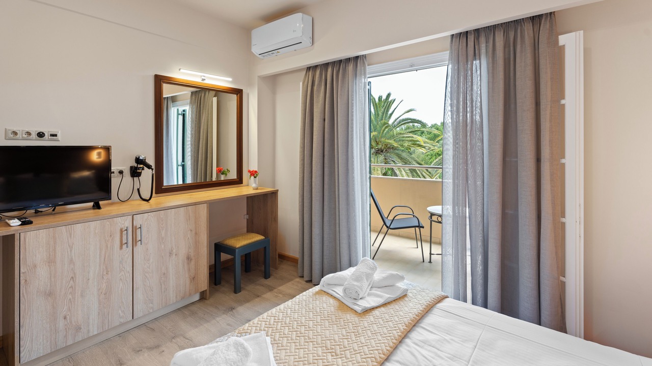 Photo of Bedroom in Tzavros