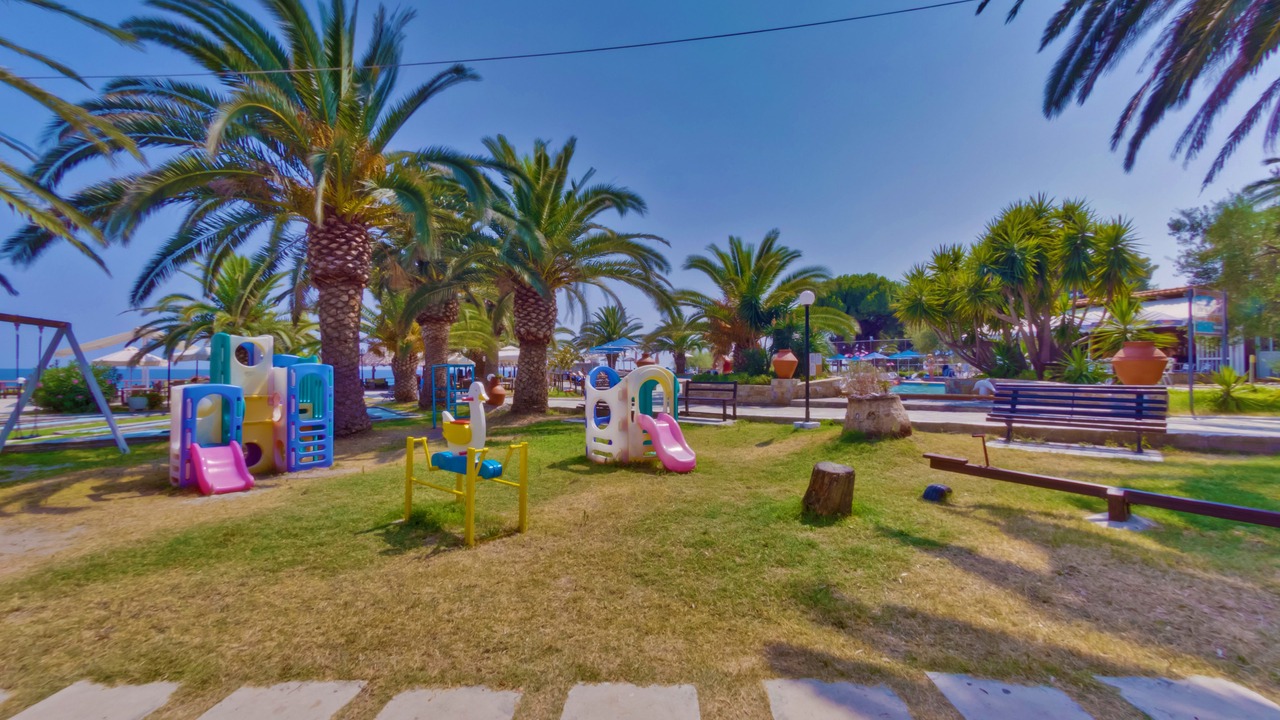 Photo of Others in Kassandra