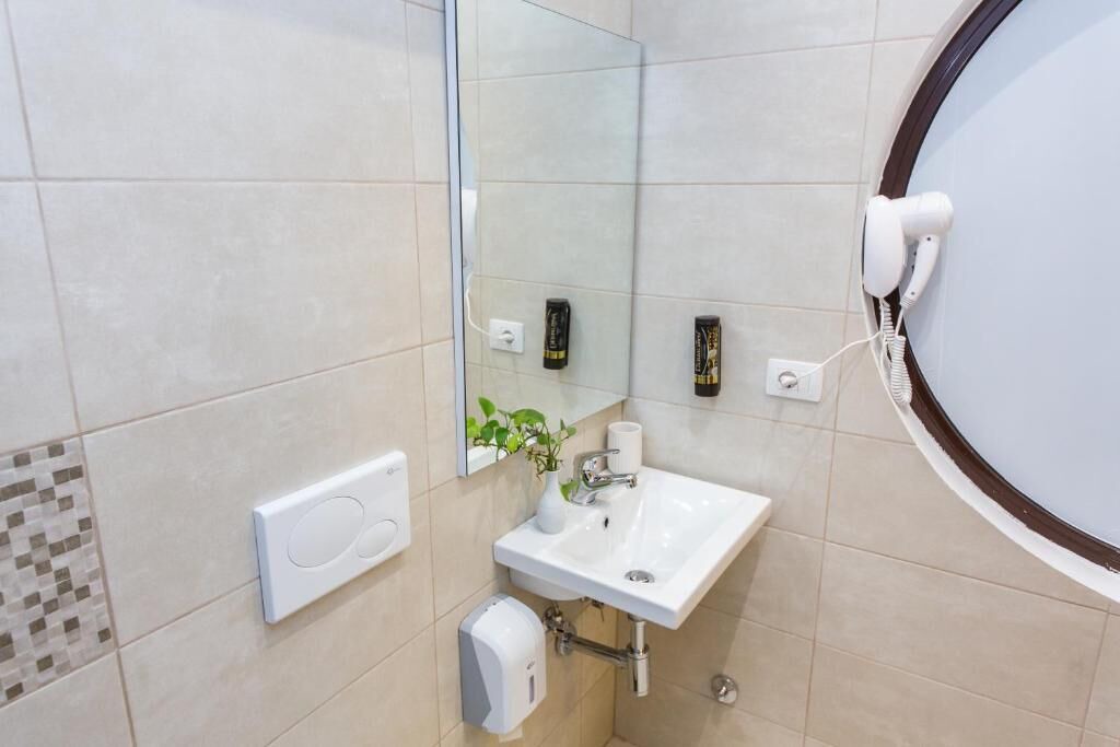 Photo of Bathroom in Farke