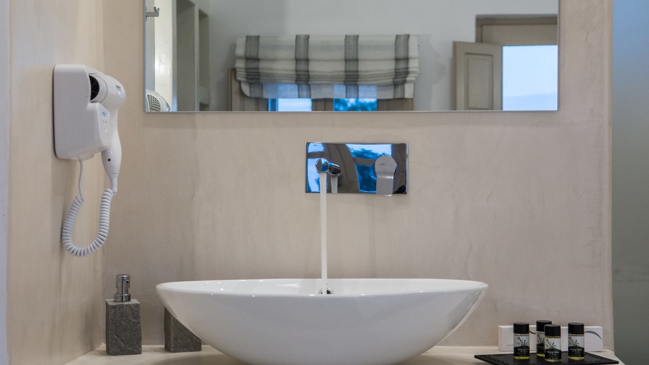 Photo of Bathroom in Kamari