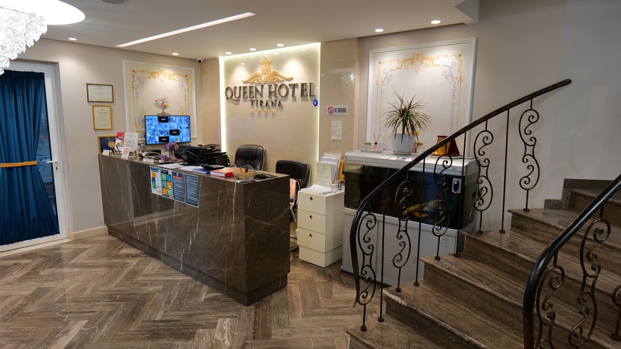 Photo of Others in Farke