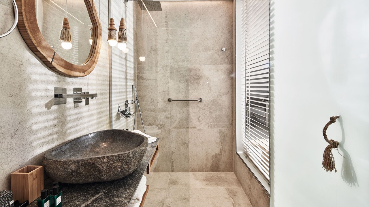 Photo of Bathroom in Milos