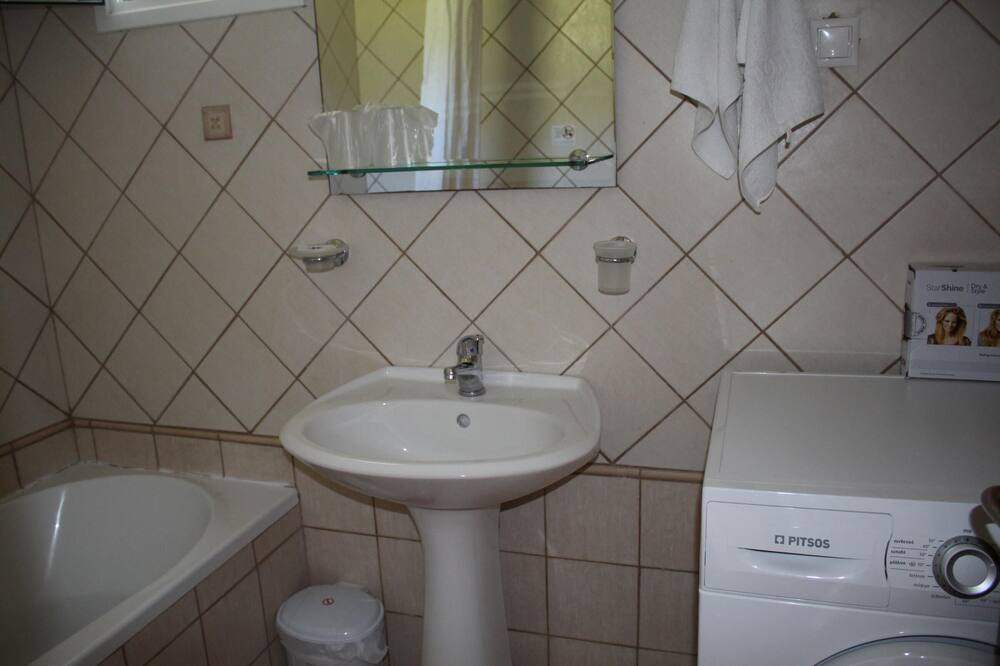 Photo of Bathroom in Agios Matthaios