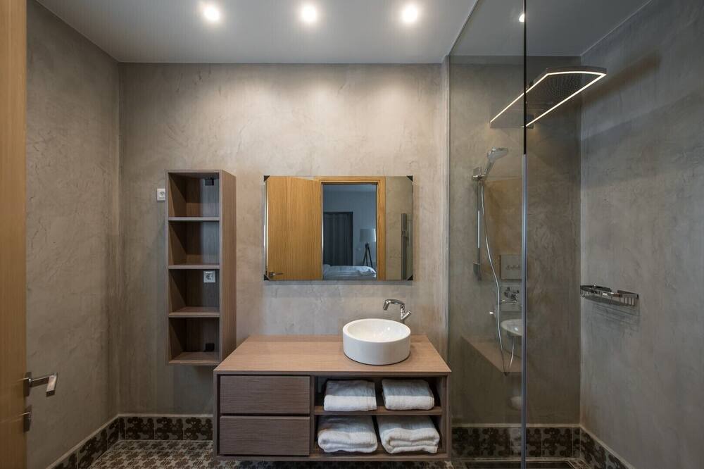Photo of Bathroom in Agios Nikolaos Town