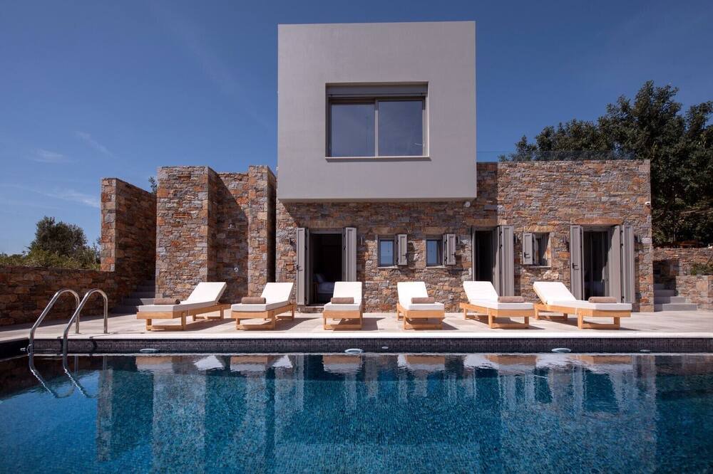 Photo of Outdoor in Agios Nikolaos Town
