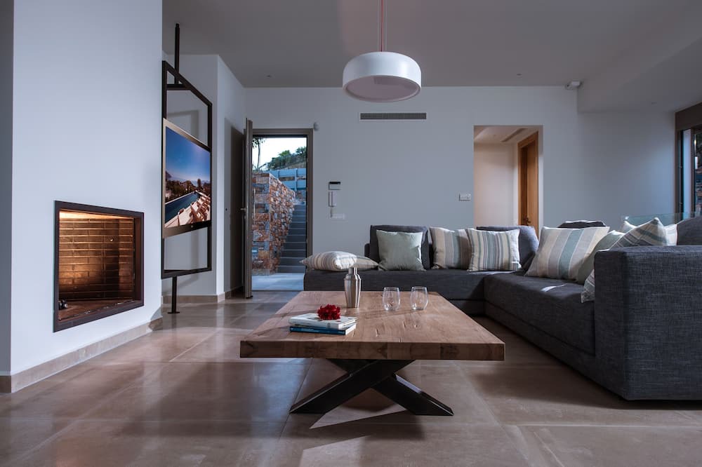 Photo of Livingroom in Agios Nikolaos Town