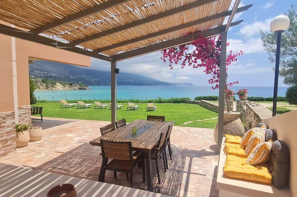 Photo of Outdoor in Karavados