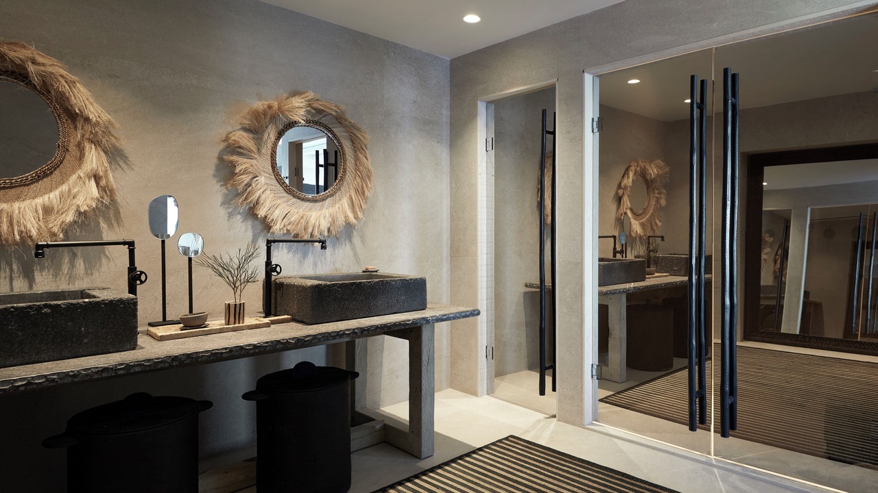 Photo of Bathroom in Elia