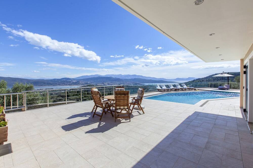 Photo of Patio Balcony in Kavallos