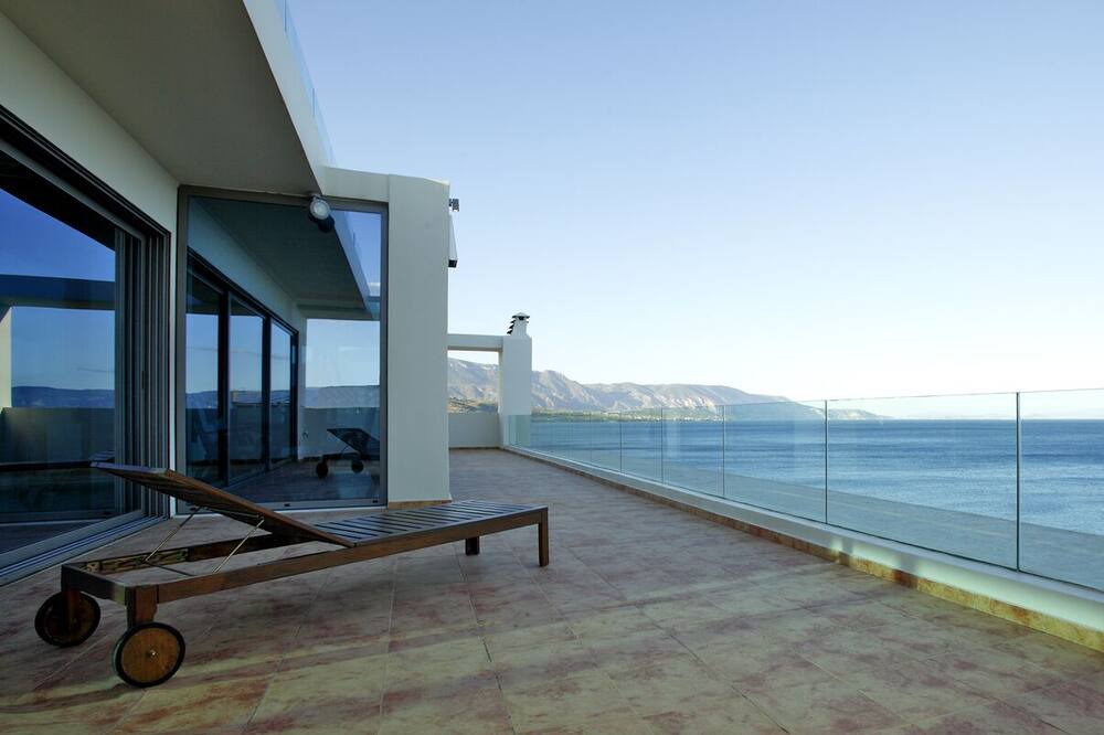 Photo of Patio Balcony in Agii Theodori
