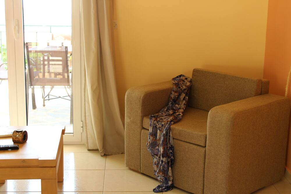 Photo of Others in Karavados