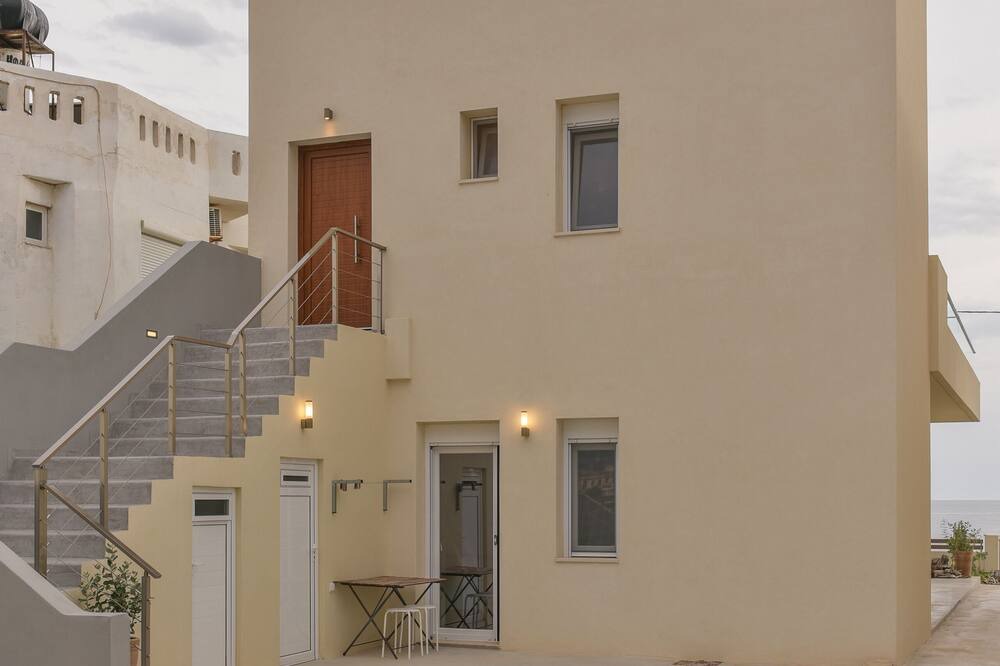 Photo of Outdoor in Kokinos Pirgos