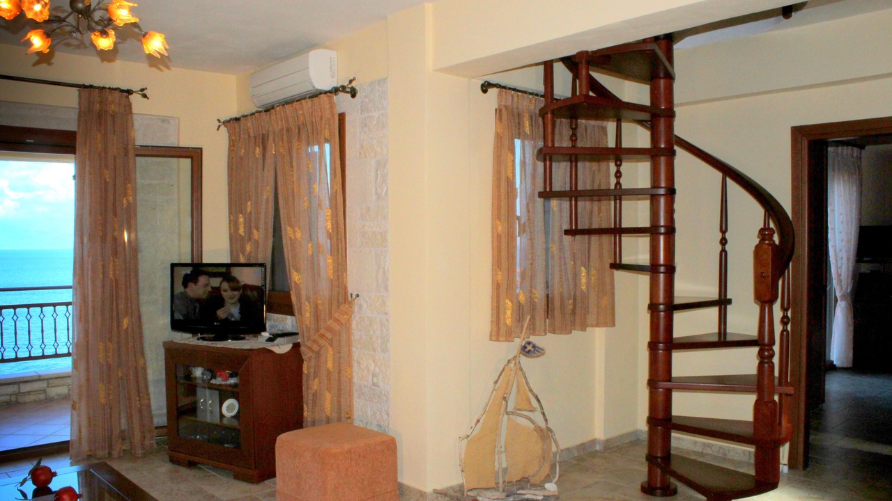 Photo of Others in Gaios