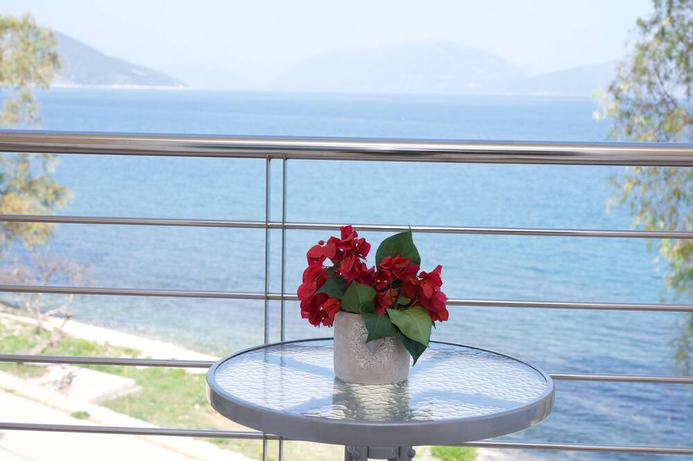 Photo of Patio Balcony in Karavomylos
