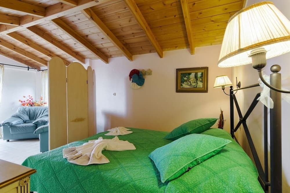 Photo of Bedroom in Skotino