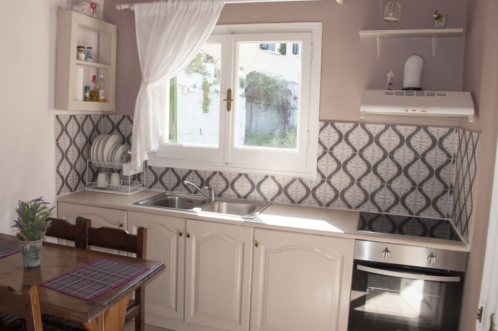 Photo of Kitchen in Liapades