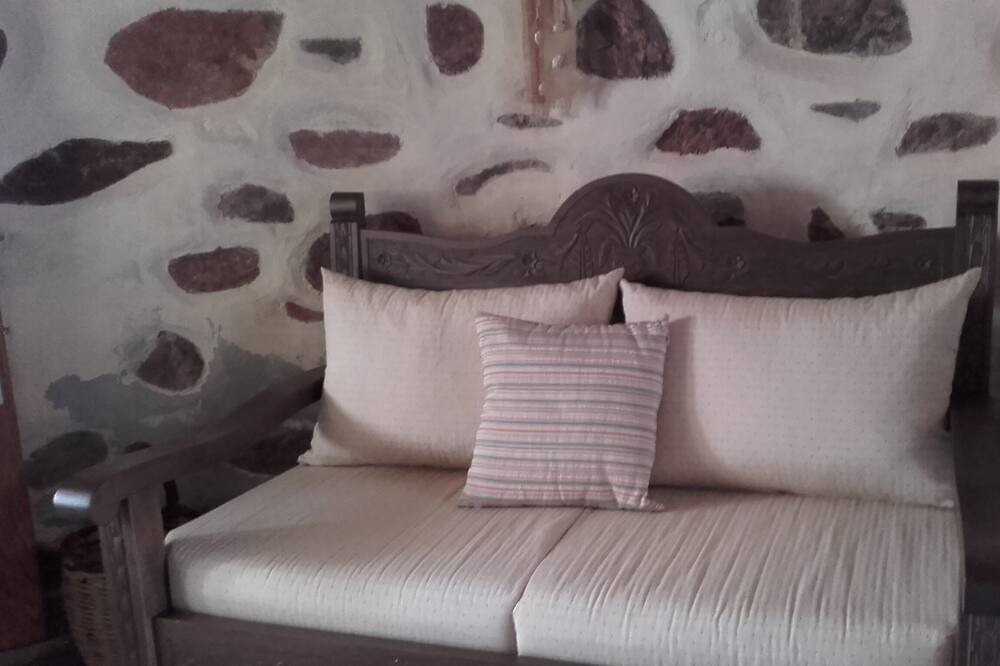 Photo of Bedroom in Lefkes