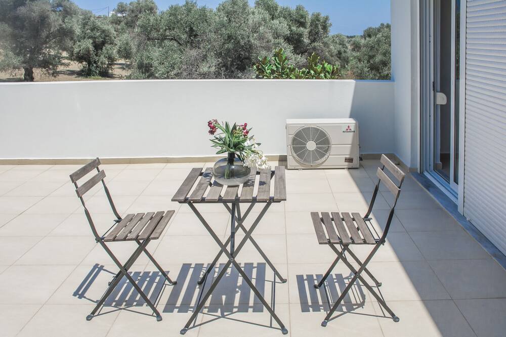 Photo of Patio Balcony in Adele