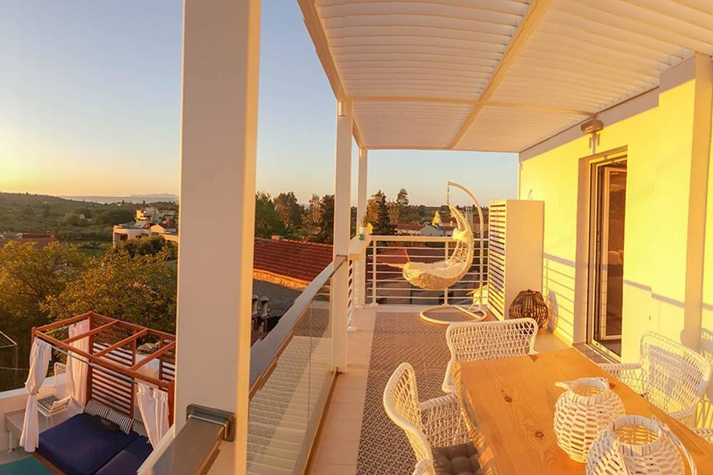 Photo of Patio Balcony in Vamos