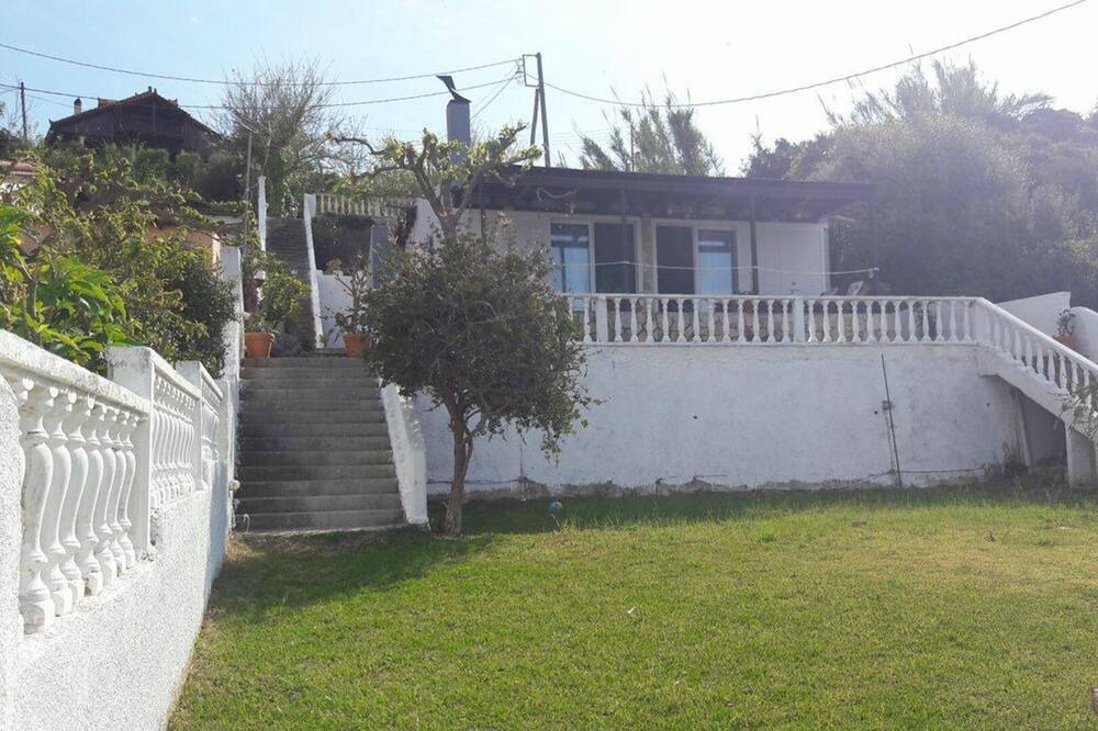 Photo of Outdoor in Kato Achaia