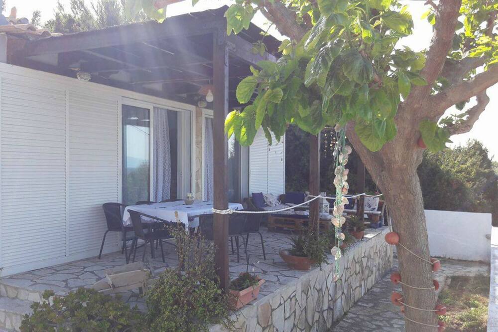 Photo of Patio Balcony in Kato Achaia