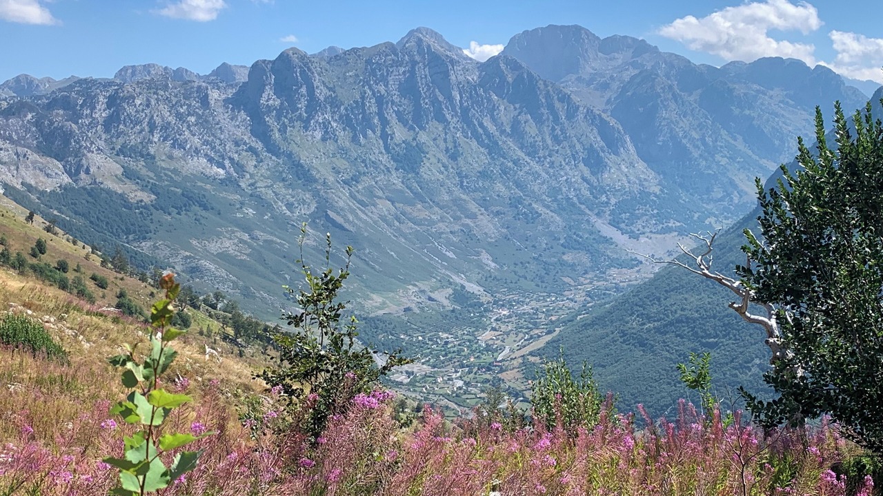 Photo of Outdoor in Razem