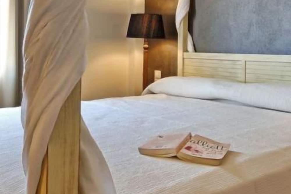 Photo of Bedroom in Agkisaras