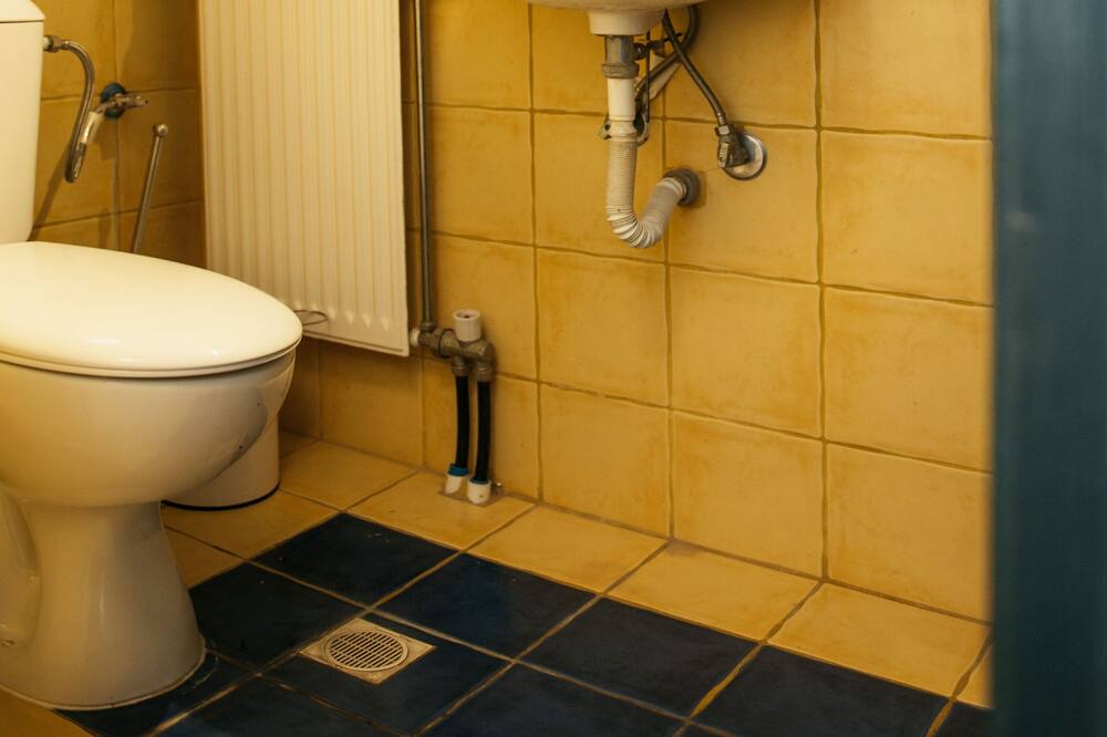 Photo of Bathroom in Nea Anchialos