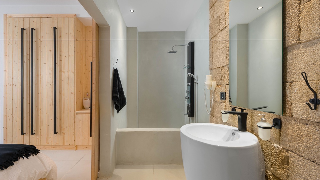 Photo of Bathroom in Rhodes Old Town