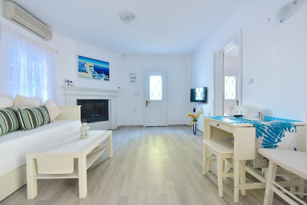 Photo of Patio Balcony in Limnionas
