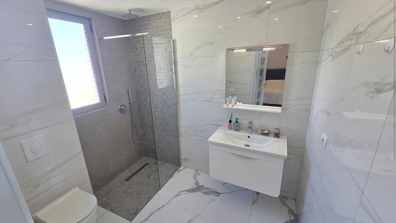 Photo of Bathroom in Kodrra