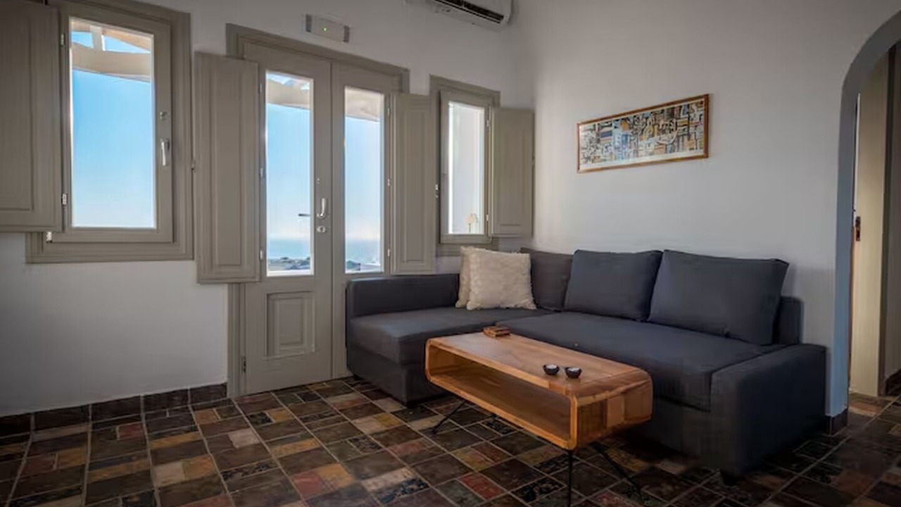 Photo of Livingroom in Oia