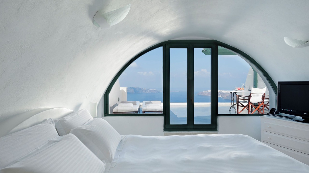 Photo of Bedroom in Imerovigli