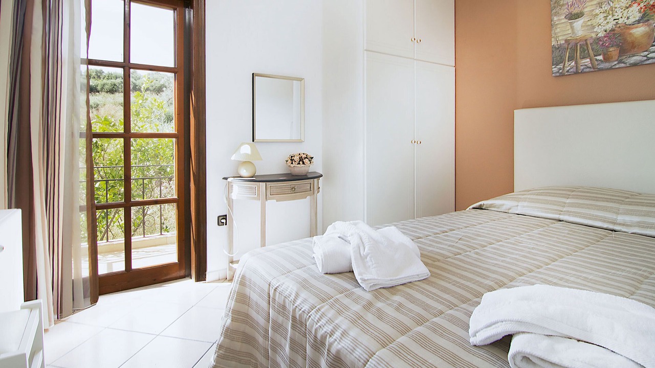 Photo of Bedroom in Adelianos Kampos