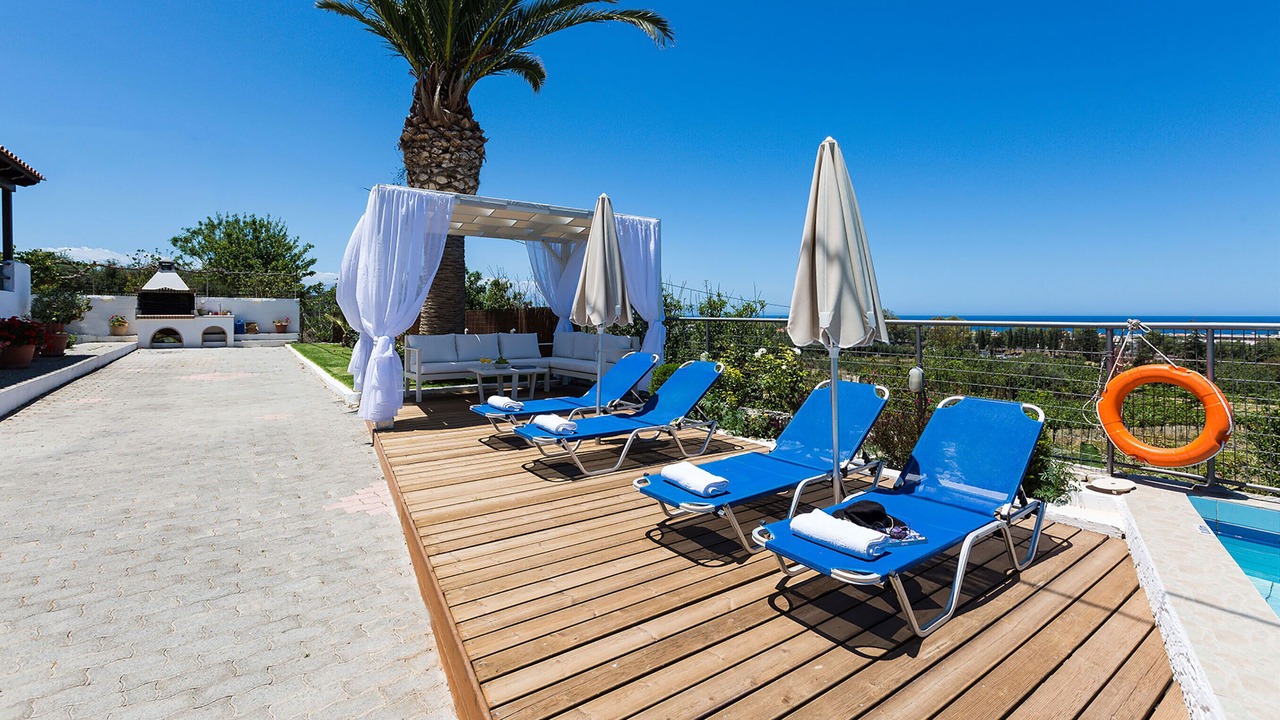 Photo of Patio Balcony in Adelianos Kampos