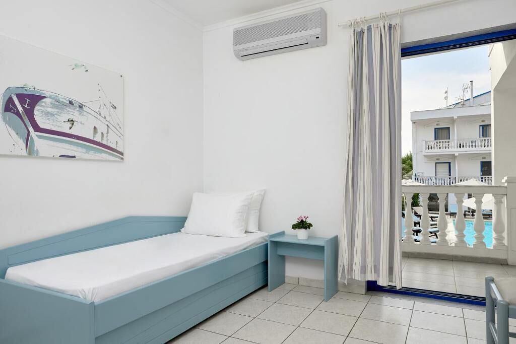 Photo of Patio Balcony in Ormos Prinou
