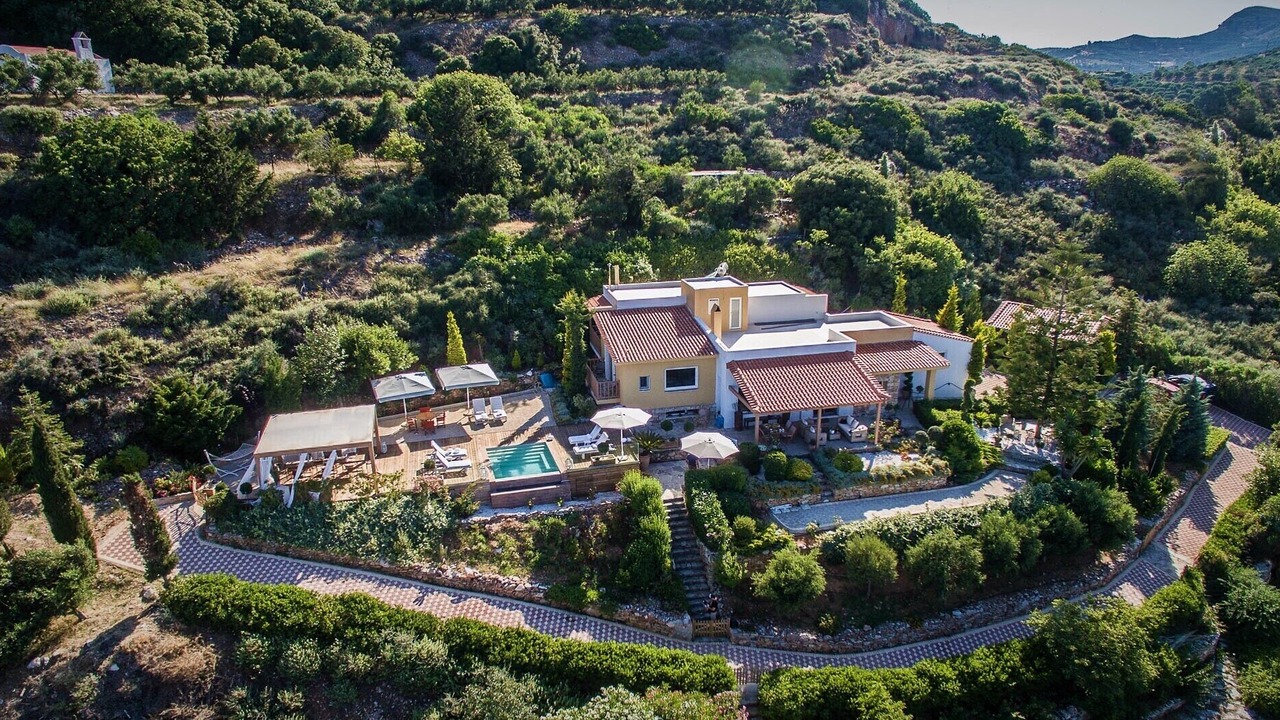 Photo of Outdoor in Rodhia
