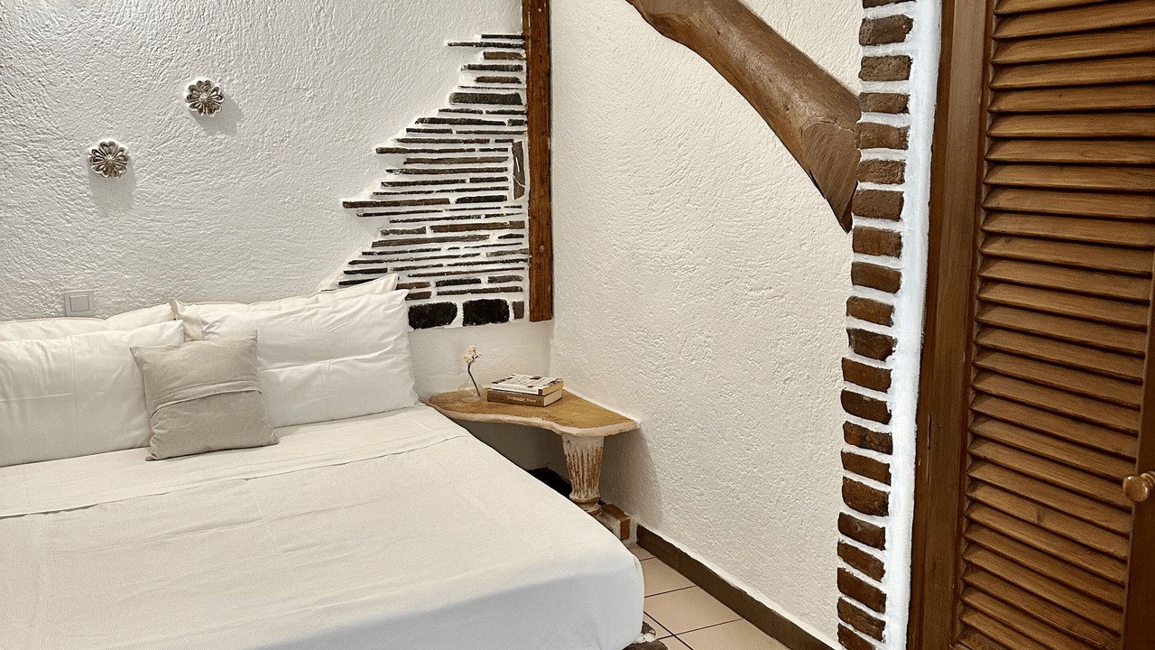 Photo of Bedroom in Kini