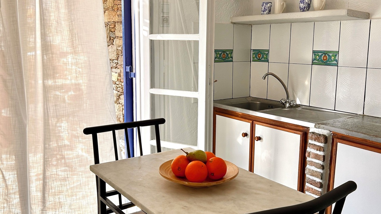 Photo of Bedroom in Kini