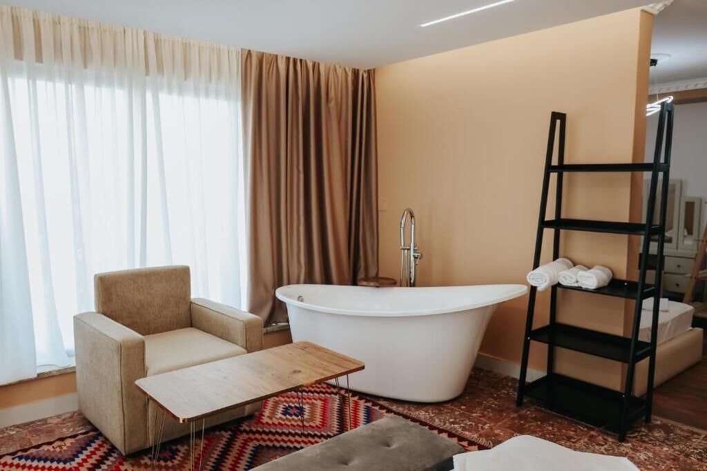Photo of Bedroom in Korce